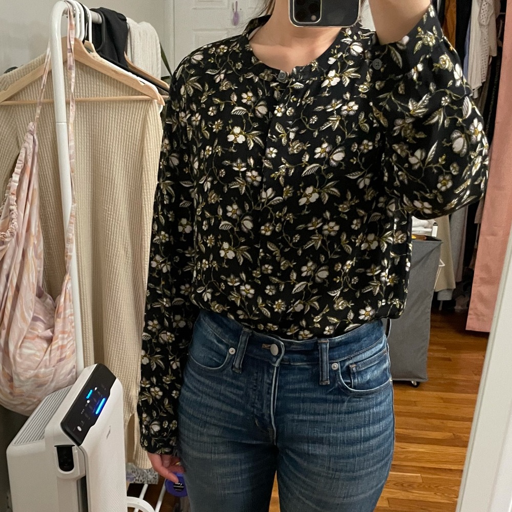 Flowy flower print blouse